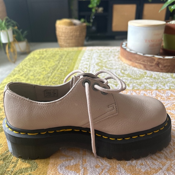 Dr Martens - Picture 2 of 3